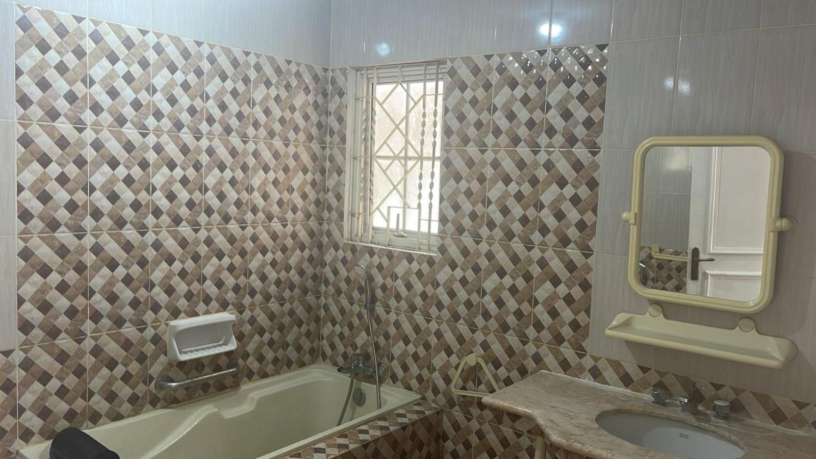 Vila Princess,Sentul 4Bedroom Dan Tenda Camping,Private Pool, Tenis Meja, Mini Billiard, Karaoke, Ayunan,Bbq, 08Satu3 80Satu6 4Satu5Satu بوكور المظهر الخارجي الصورة