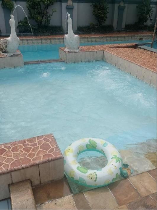Vila Princess,Sentul 4Bedroom Dan Tenda Camping,Private Pool, Tenis Meja, Mini Billiard, Karaoke, Ayunan,Bbq, 08Satu3 80Satu6 4Satu5Satu بوكور المظهر الخارجي الصورة