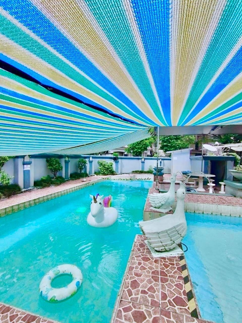 Vila Princess,Sentul 4Bedroom Dan Tenda Camping,Private Pool, Tenis Meja, Mini Billiard, Karaoke, Ayunan,Bbq, 08Satu3 80Satu6 4Satu5Satu بوكور المظهر الخارجي الصورة